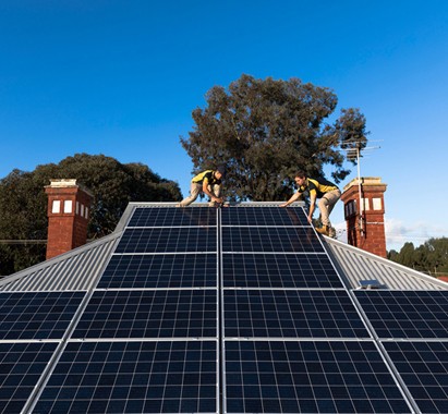 Sistema de energía solar en red de 100KW en Francia